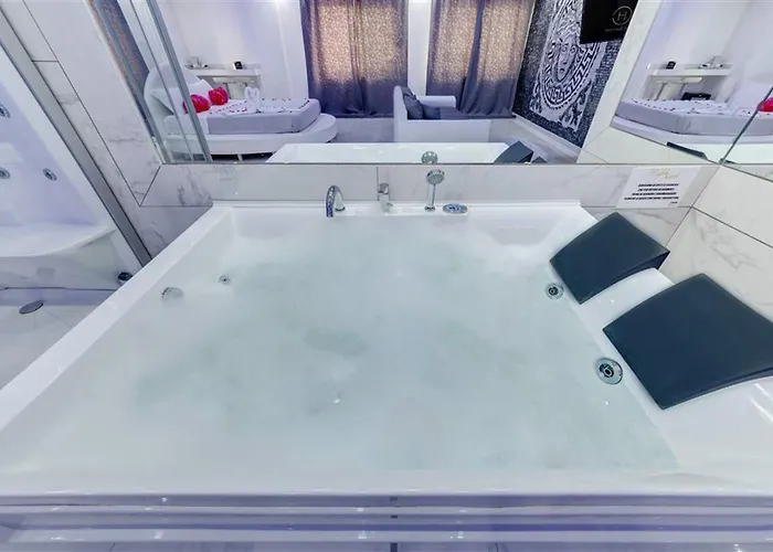 Hotel Capri Spa 3*