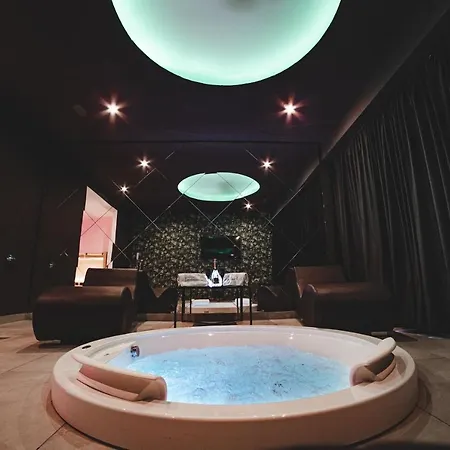 Hotel Capri Spa 3*