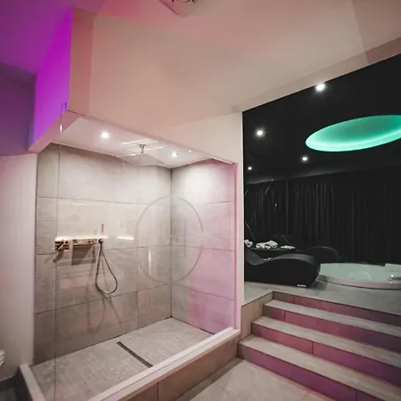 Hotel Capri Spa 3*